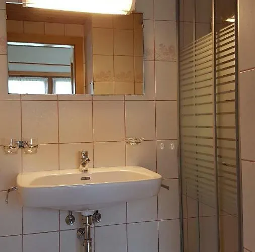 Burtscher * Klösterle am Arlberg